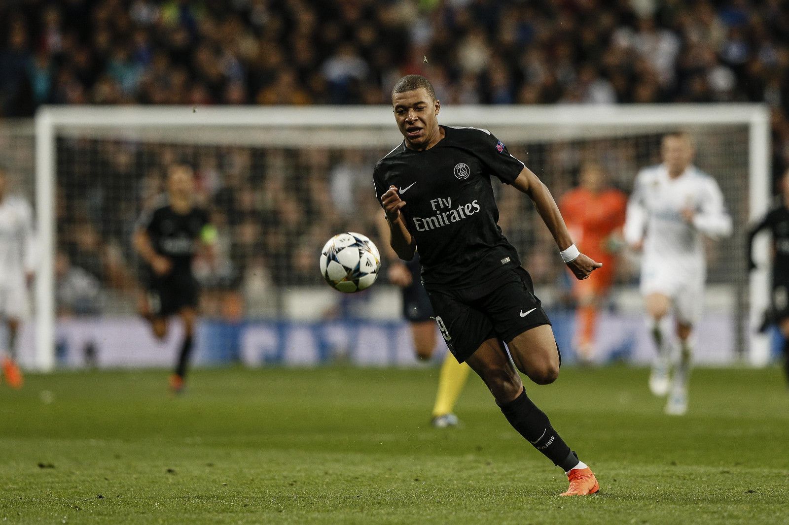 足球史上最不可思议的五大逆转（足坛史上五大惊天翻盘）