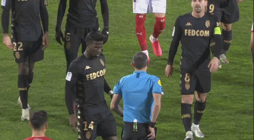 杨铭锐：对手表现得很好；自己的进球要感谢所有队友的努力