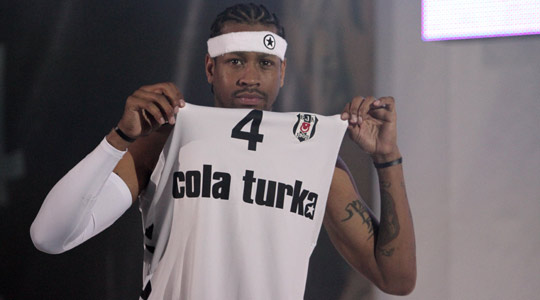 76人两将回归！保罗·乔治首发战篮网，博纳迎来复出（76人喜迎双将回归：保罗·乔治首发迎战篮网，博纳复出）